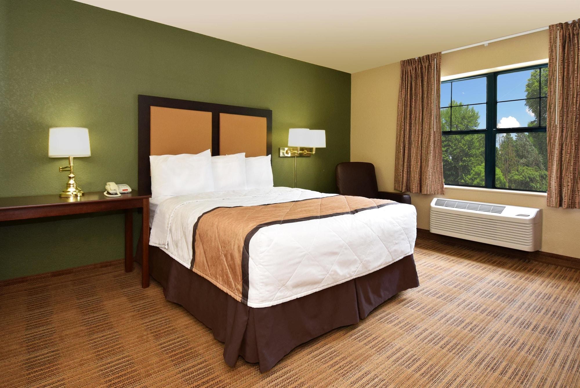 เอ็กซ์เทนด์ สเตย์ อเมริกา ดีทรอยต์ เมโทรโพลิแทนแอร์พอร์ต Hotel รอมิวลัส ภายนอก รูปภาพ