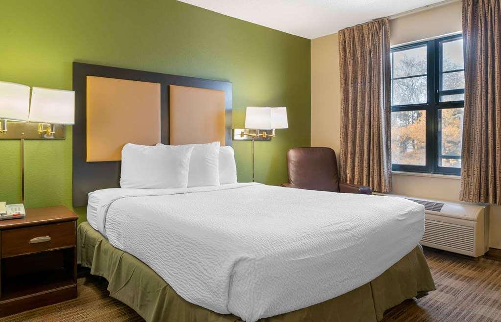 เอ็กซ์เทนด์ สเตย์ อเมริกา ดีทรอยต์ เมโทรโพลิแทนแอร์พอร์ต Hotel รอมิวลัส ห้อง รูปภาพ